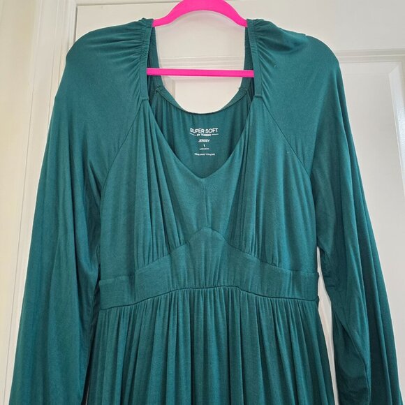 Torrid Mini Super Soft Tiered Skater Dress - Green - Picture 4 of 9